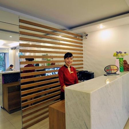 The Carnation Hotel Da Nang Bagian luar foto