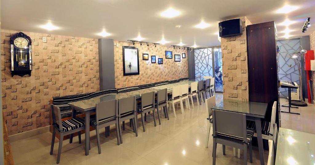 The Carnation Hotel Da Nang Bagian luar foto