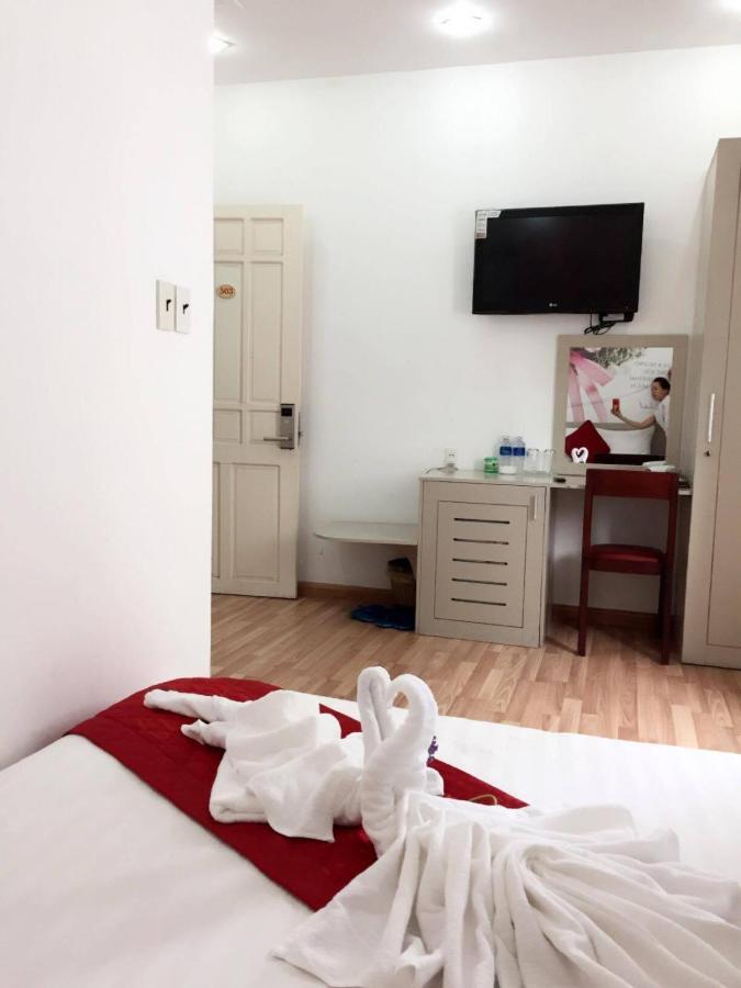 The Carnation Hotel Da Nang Bagian luar foto